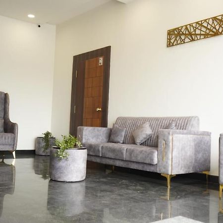 Hotel Quince Elite Mysore Exterior foto