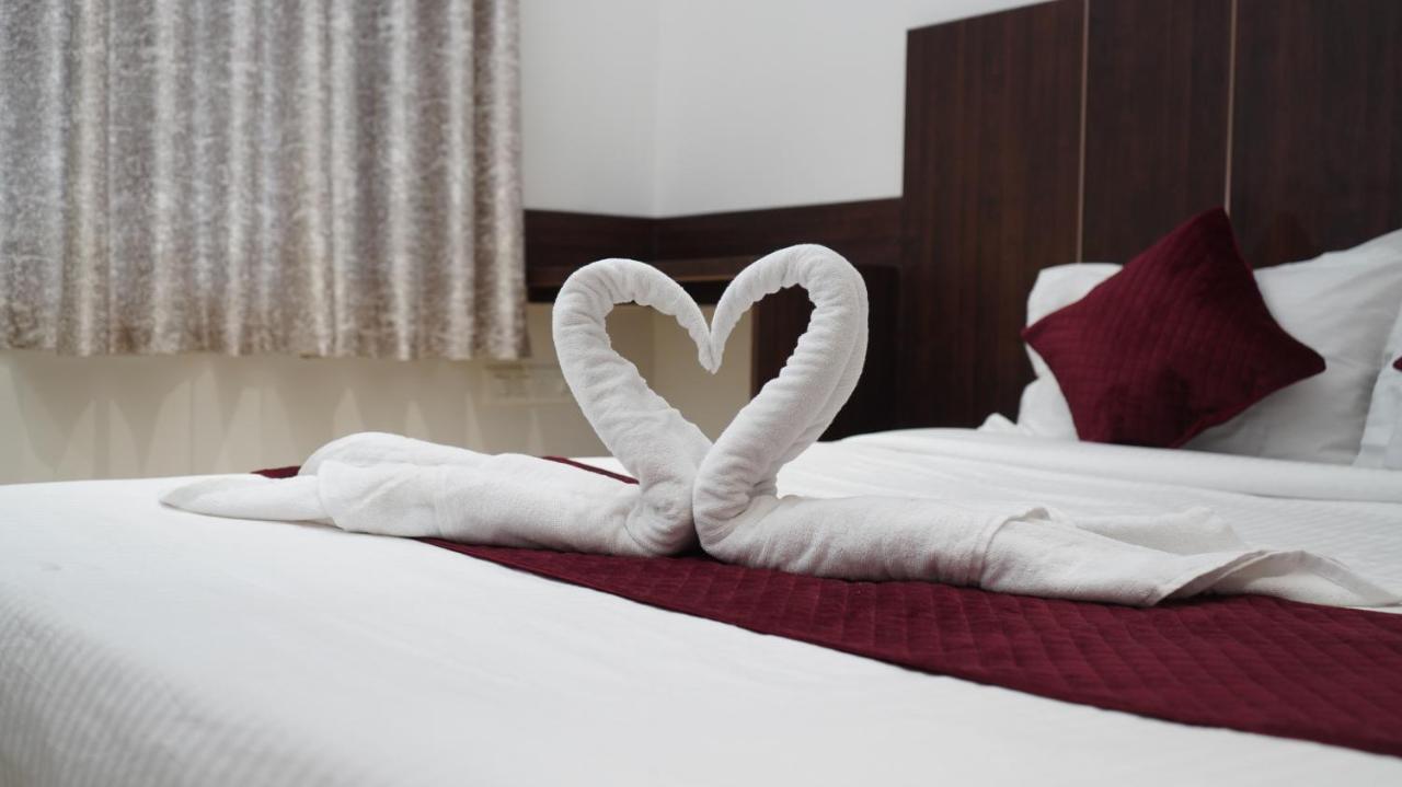 Hotel Quince Elite Mysore Exterior foto